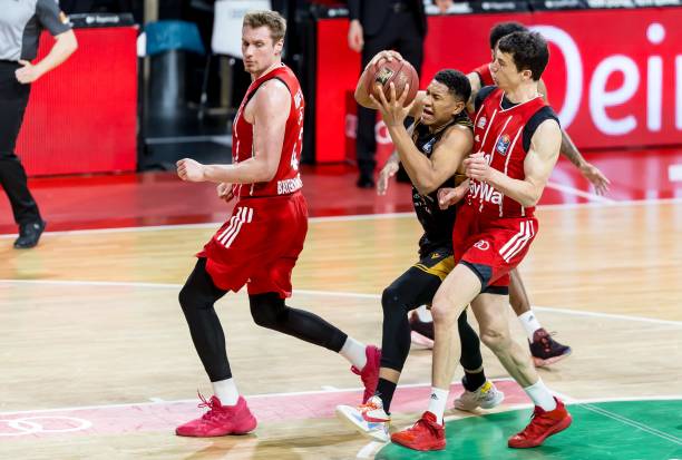 新中卫的加 新中卫的加