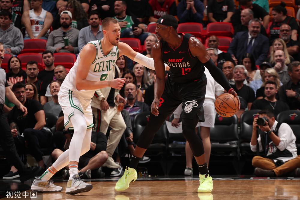 他冷静的射 他冷静的射